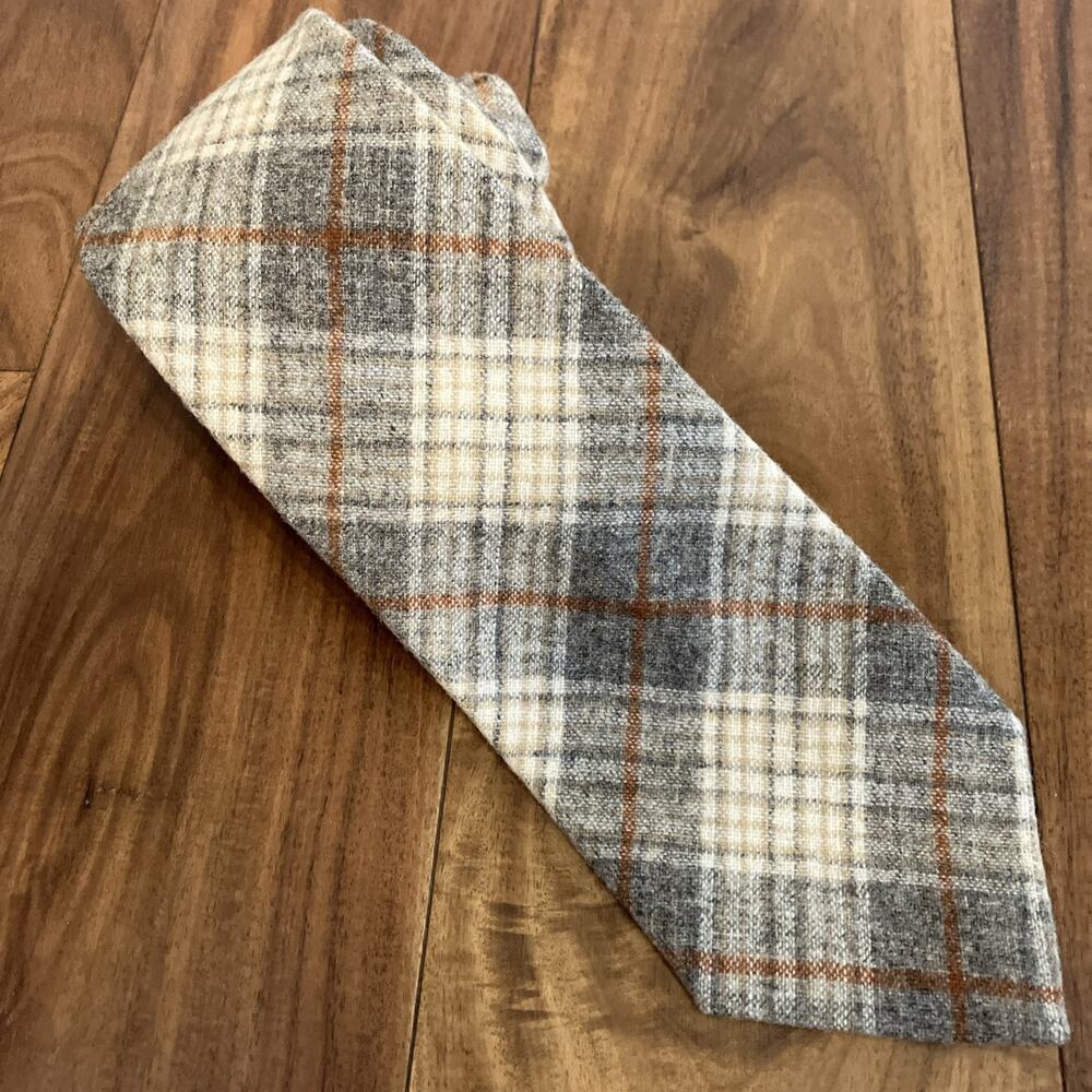 Vintage PENDLETON Tie Plaid 100% Virgin Wool Beige Tan Preppy Classy Formal 70s